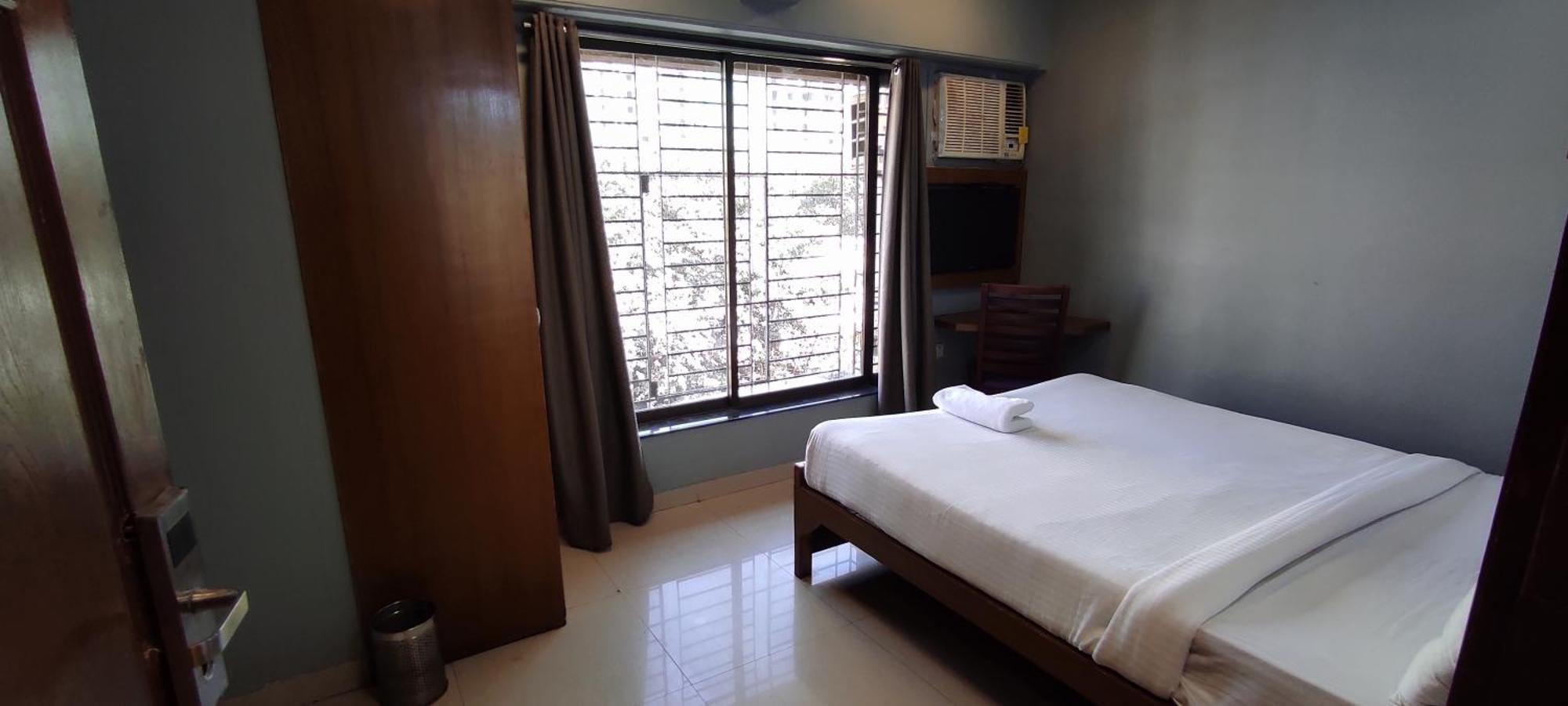 Hotel Cruz Royale 孟买 外观 照片